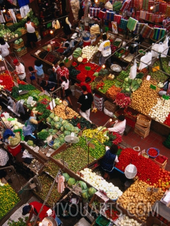 neil setchfield stalls in liberty market guadalajara mexico