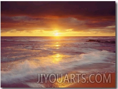 Sunset Cliffs Beach on the Pacific Ocean at Sunset, San Diego, California, USA