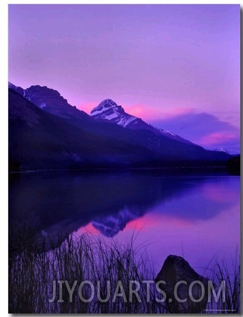 Canada, Alberta, Banff. Sunset along Icefields Parkway