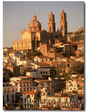 Town and Templo Santa Prisca, Taxco, Mexico