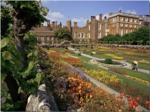 Sunken Gardens, Hampton Court Palace, Greater London, England, United Kingdom