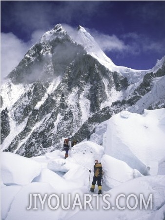 On the Way to the Top, Nepal